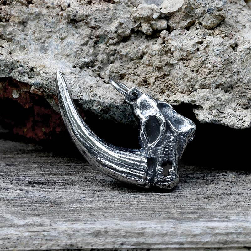 Mandalorian Mudhorn Skull Stainless Steel Pendant