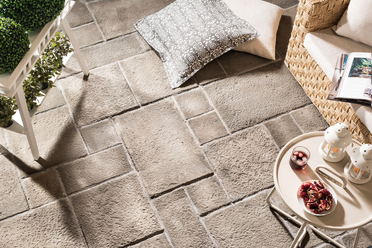 Sienna Ash Gray Manufactured Stone Pavers Pattern F01AS - Livfloors Collection