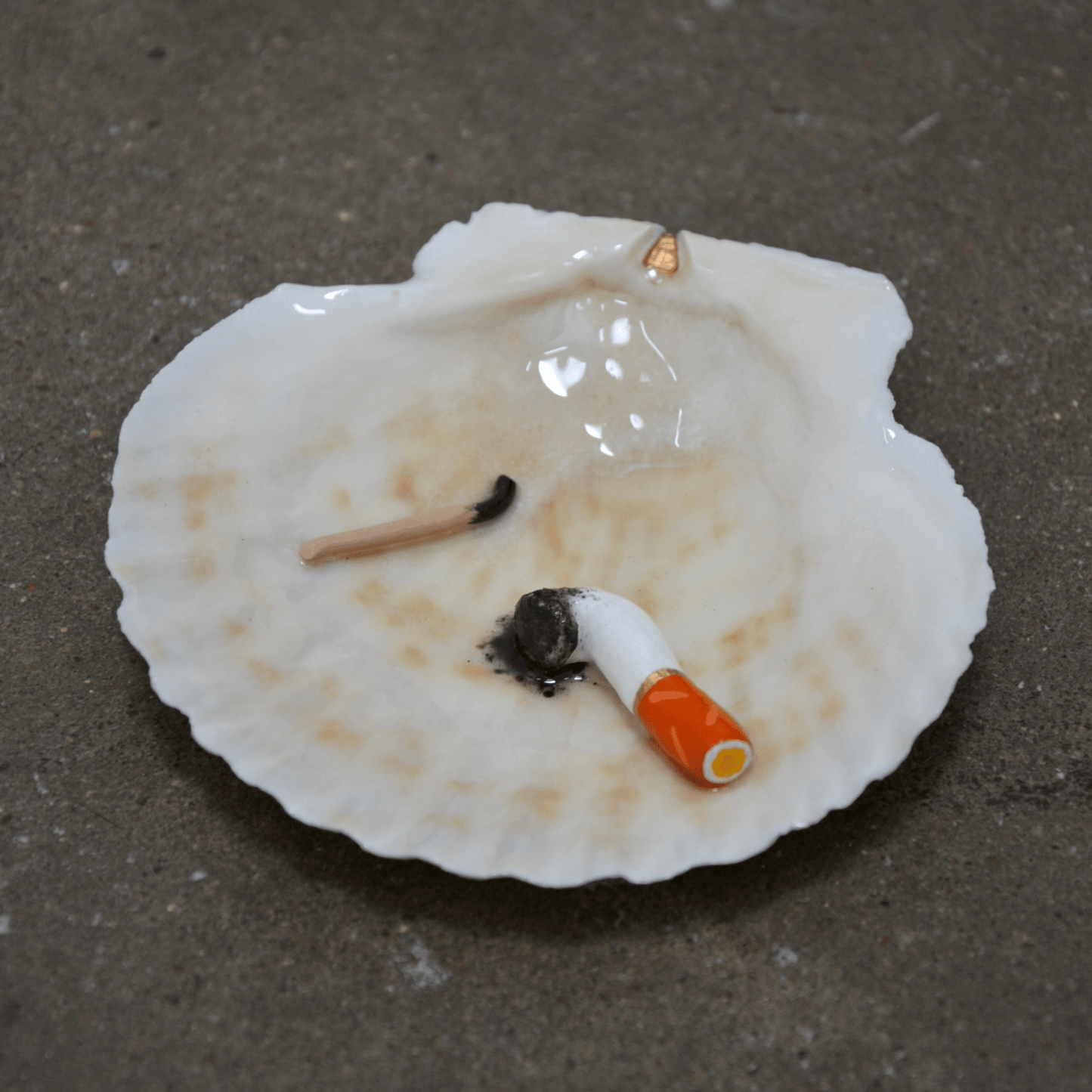 MATCH MADE IN SHELL ASHTRAY