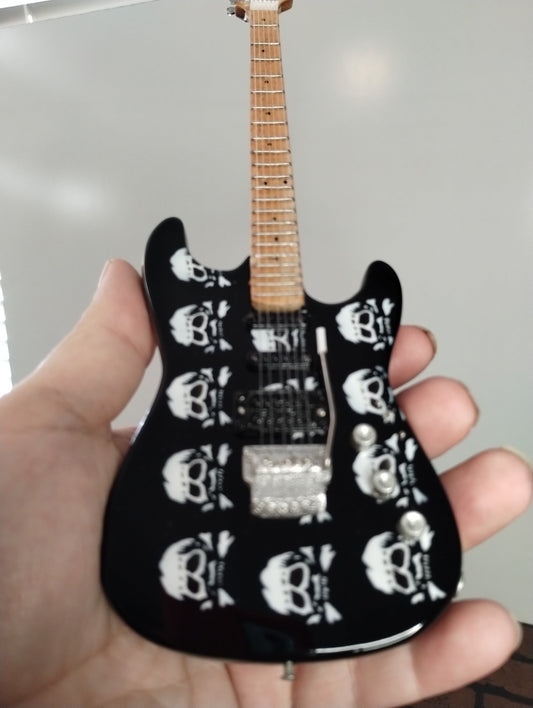 MICHAEL WILTON (Queensryche) ESP Signature Skulls 1:4 Replica Guitar~Axe Heaven~