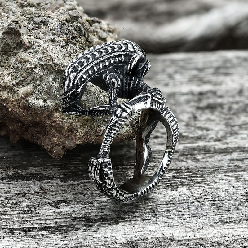 Punk Alien Stainless Steel Predator Ring