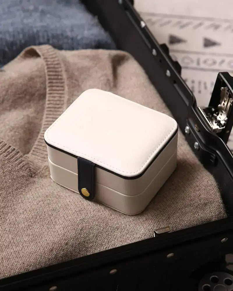 Portable Jewelry Box for Earrings and Necklaces, Minimalist