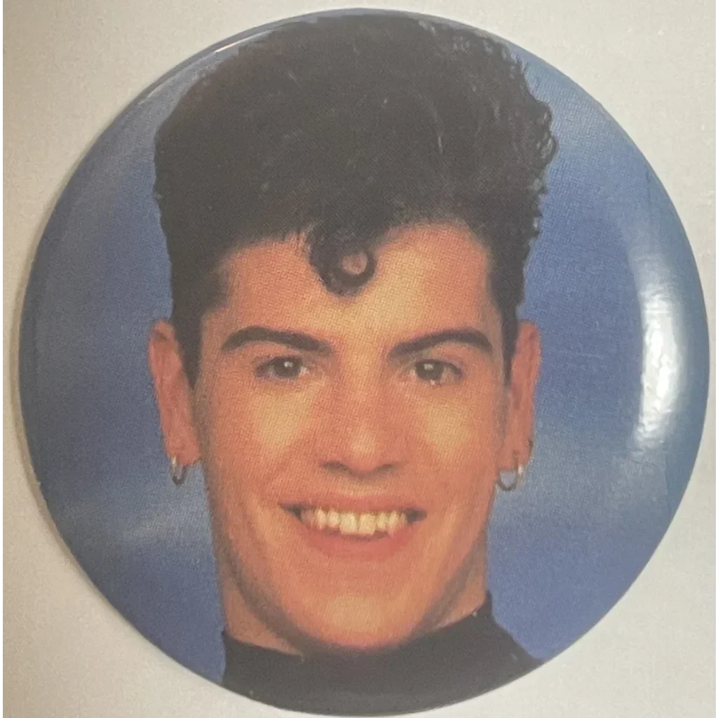 Rare Vintage NKOTB Pin Showcases Jordan Knight Close Up