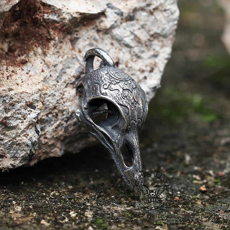 Retro Raven Stainless Steel Skull Pendant