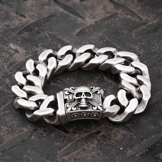 Retro Stainless Steel Skull Bracelet