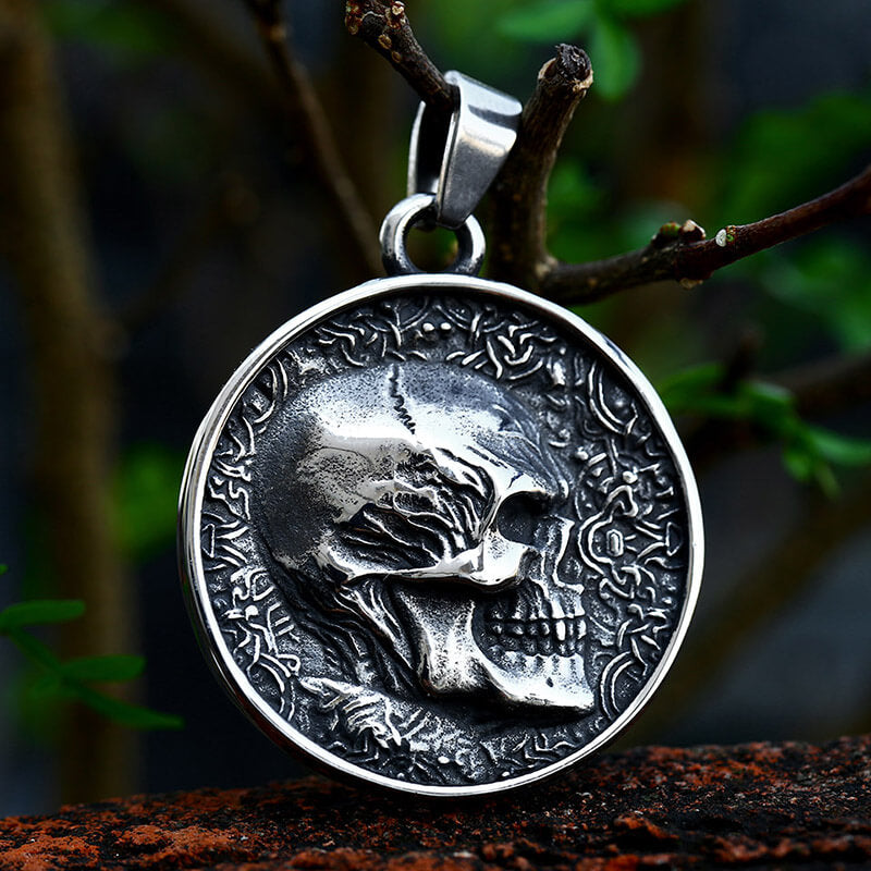 Round Stainless Steel Skull Pendant