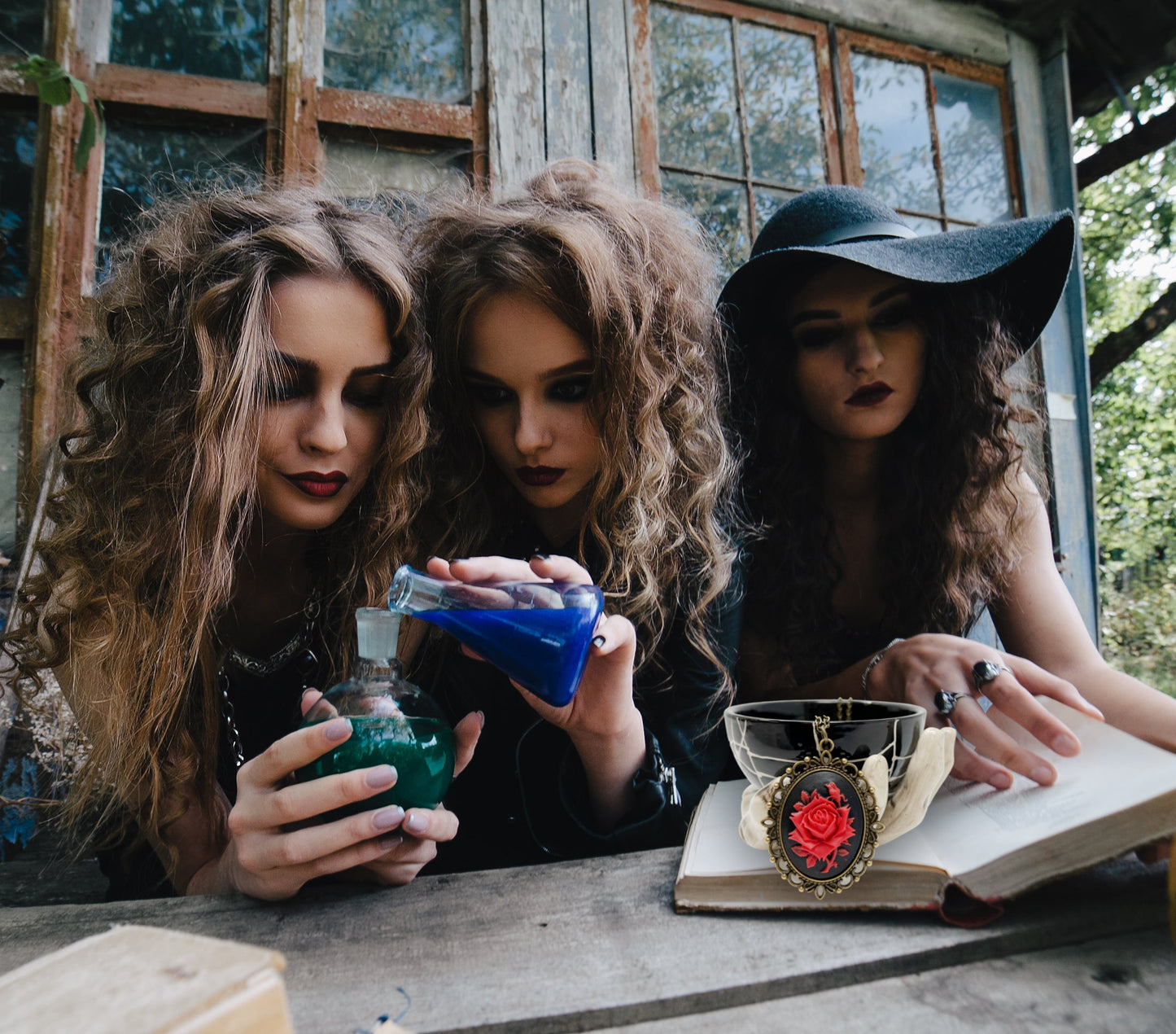 Red rose necklace silver or bronze