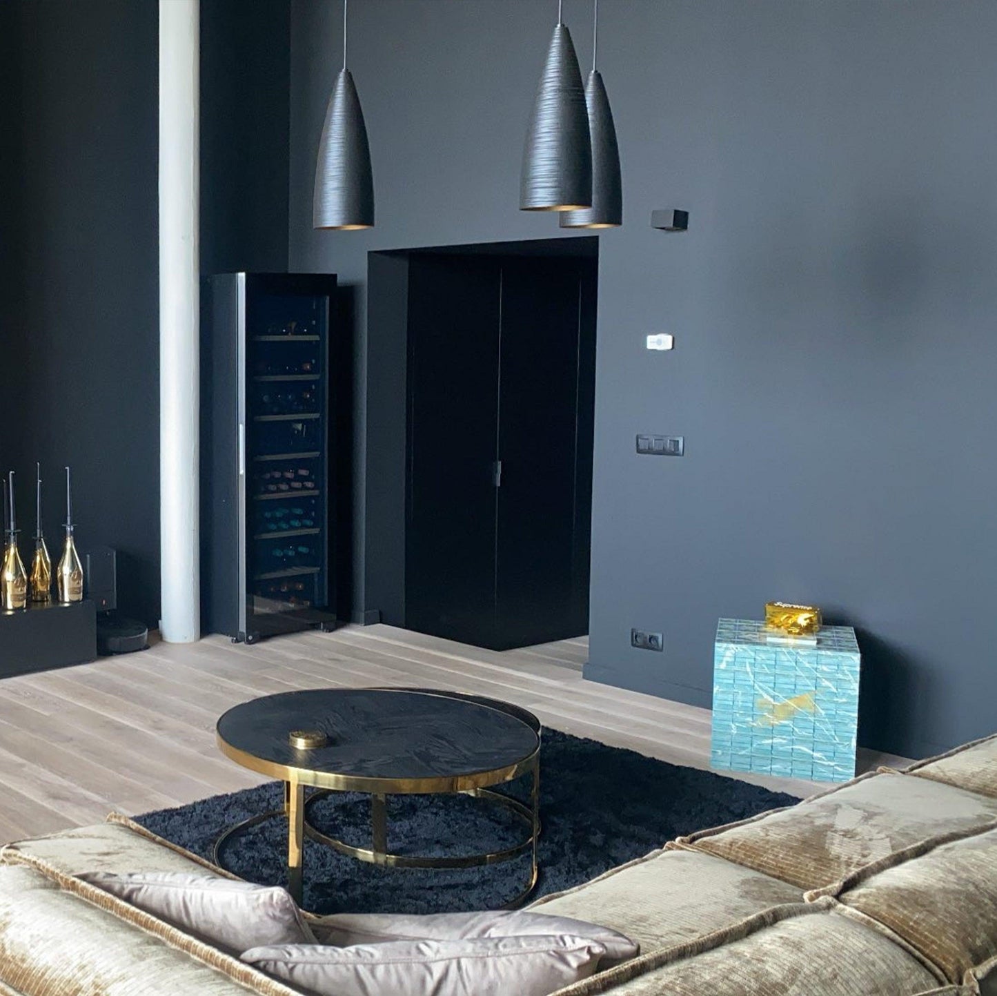 Million Dollar Cube Table Series F