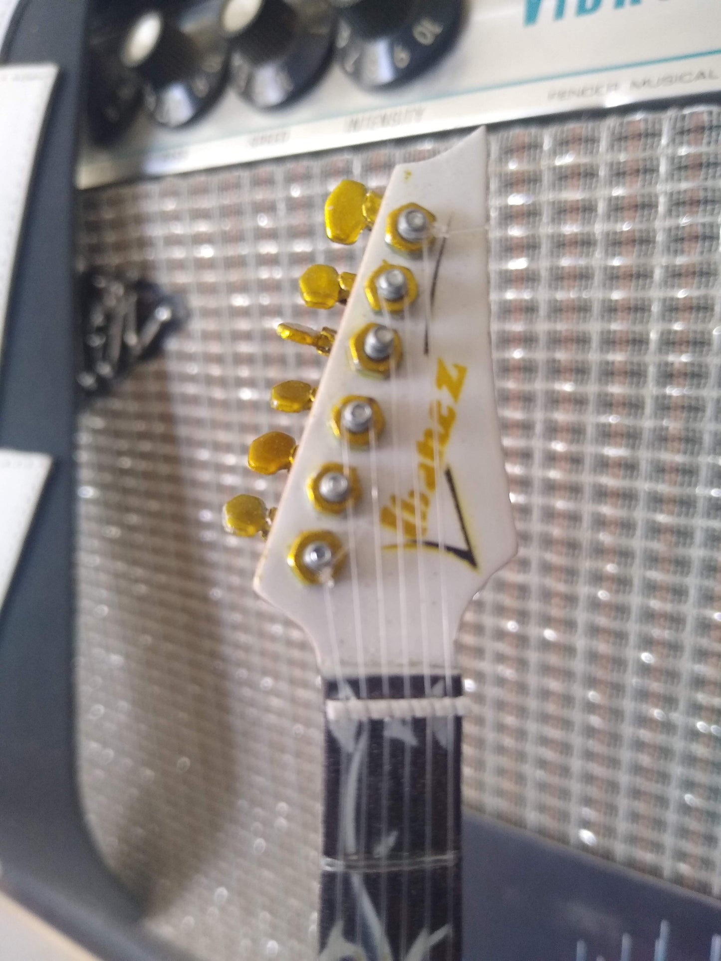 STEVE VAI - Signature White JEM 1:4 Scale Replica Guitar ~Axe Heaven~