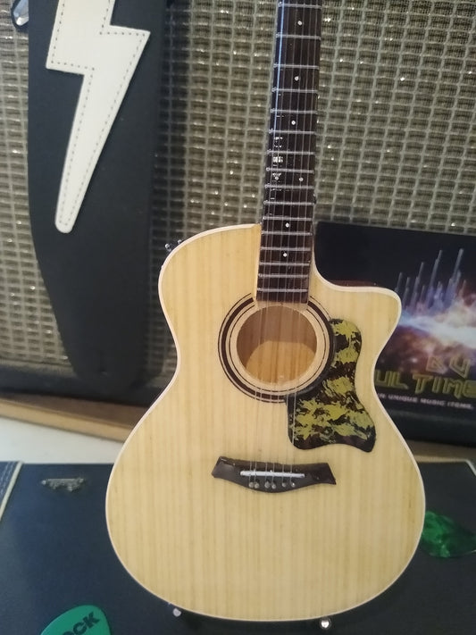 Taylor Acoustic Cutaway Spruce 1:4 Scale Replica Guitar ~Axe Heaven~