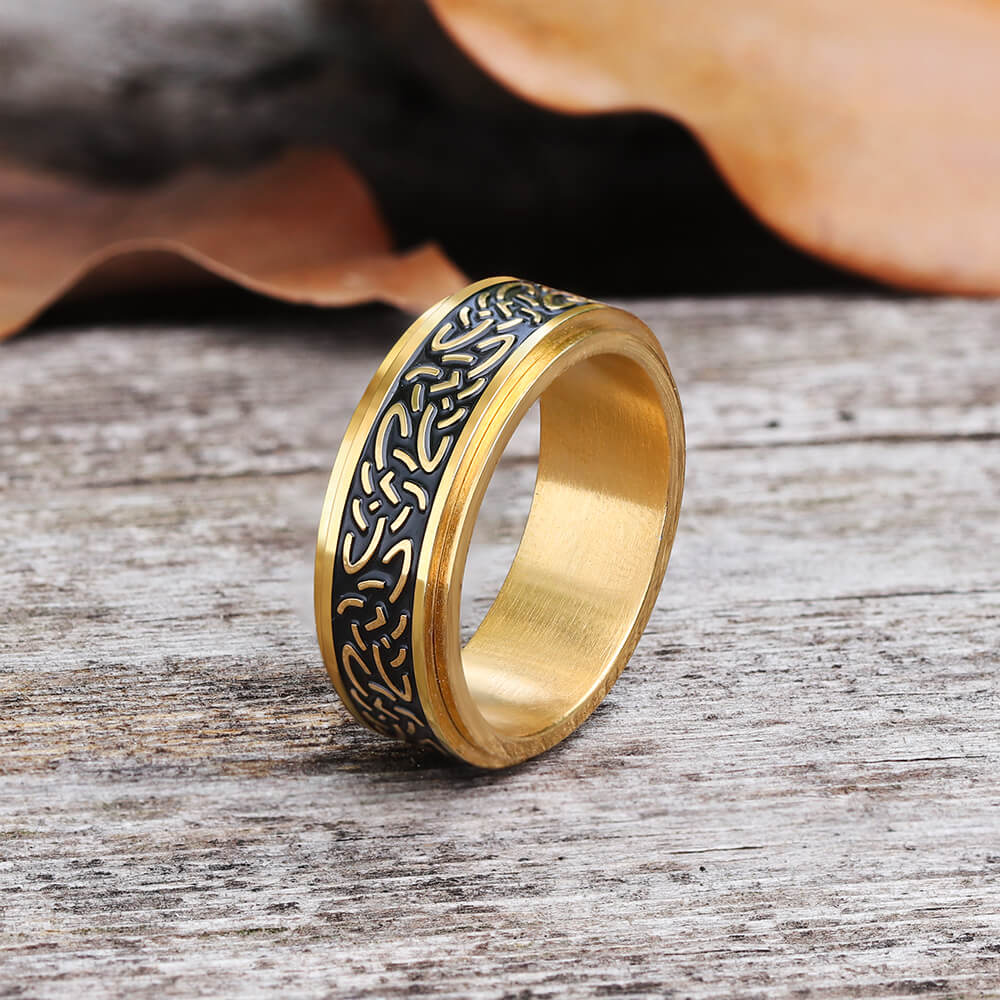 Triquetra Celtic Knot Stainless Steel Spinner Ring