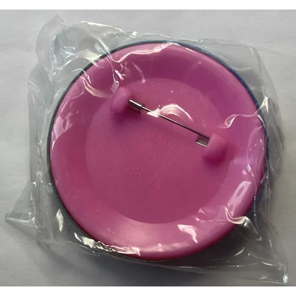 Rare 1995 Bugs Bunny Looney Tunes Pin Brings Nostalgia