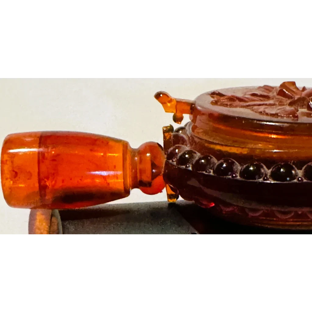 Vintage Amber Compact Set with Two Mirrors in Good Condition