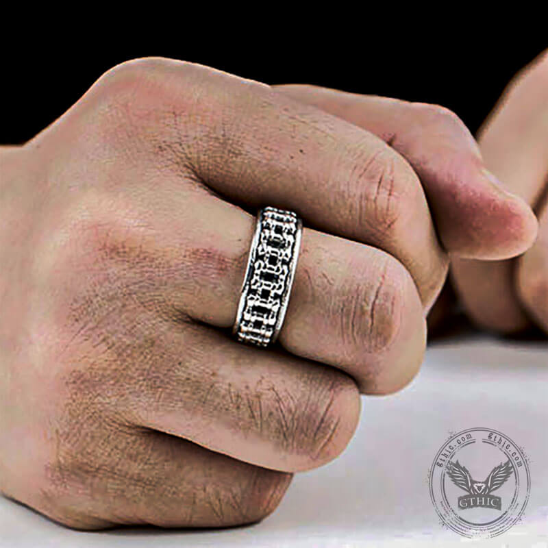 Vintage Motorcycle Chain Stainless Steel Spinner Ring