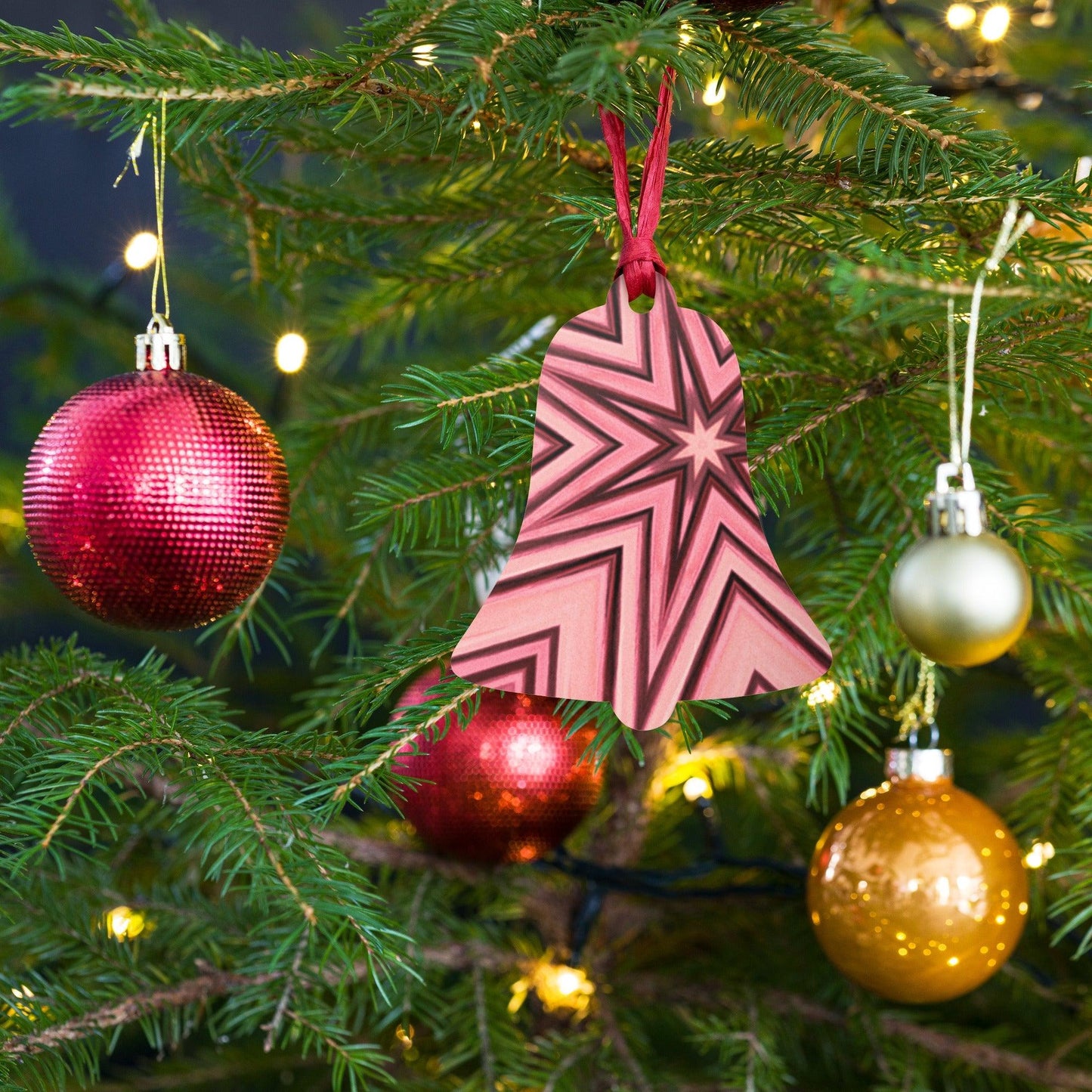 Pink Star Wooden ornaments - Lizard Vigilante