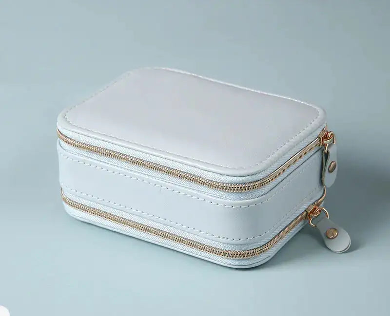 Portable Travel Jewelry Box for Earrings and Necklaces
