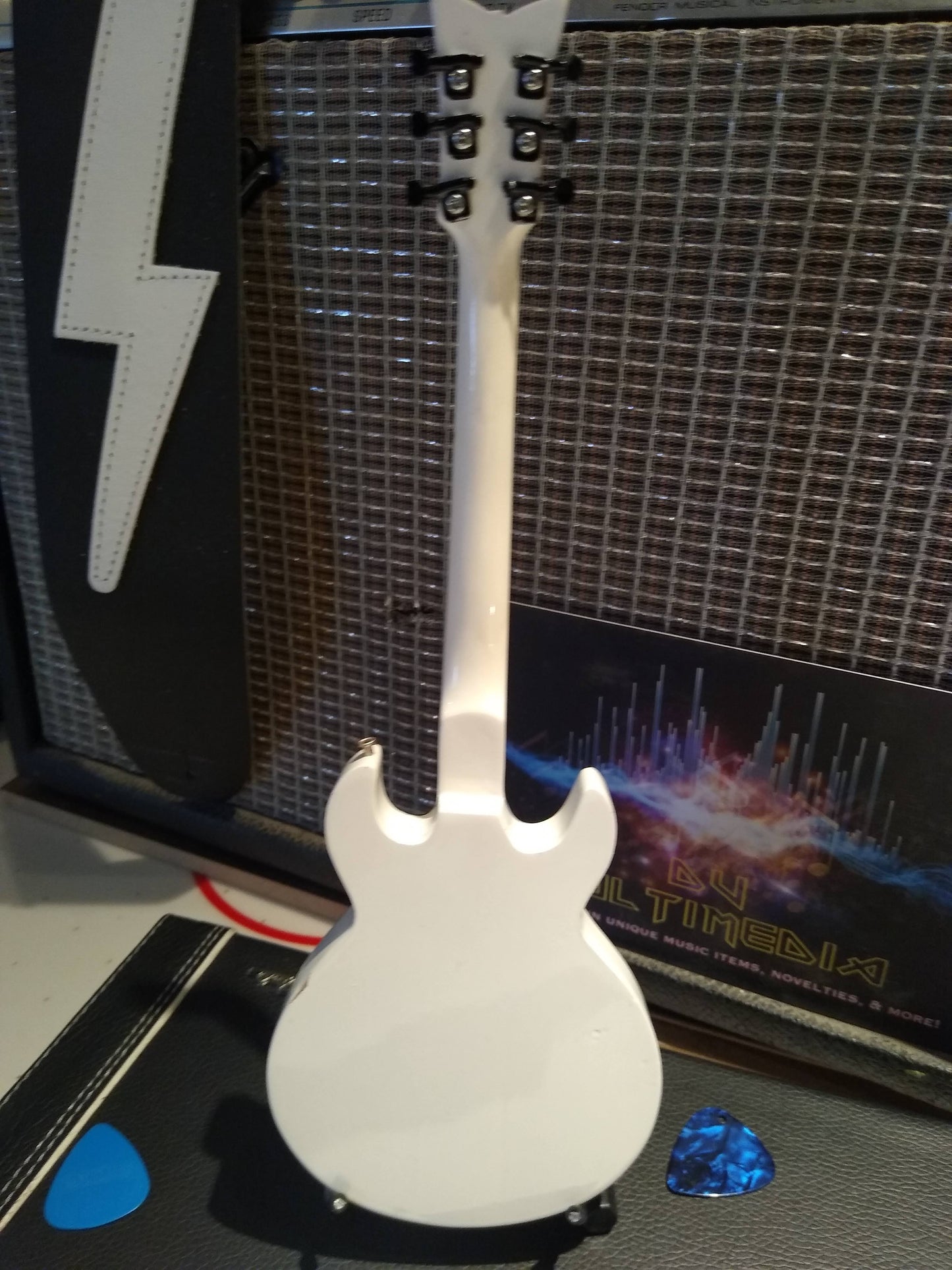 ZACKY VENGEANCE (A7X)-Schechter Blood Splat 1:4 Scale Replica Guitar~Axe Heaven~