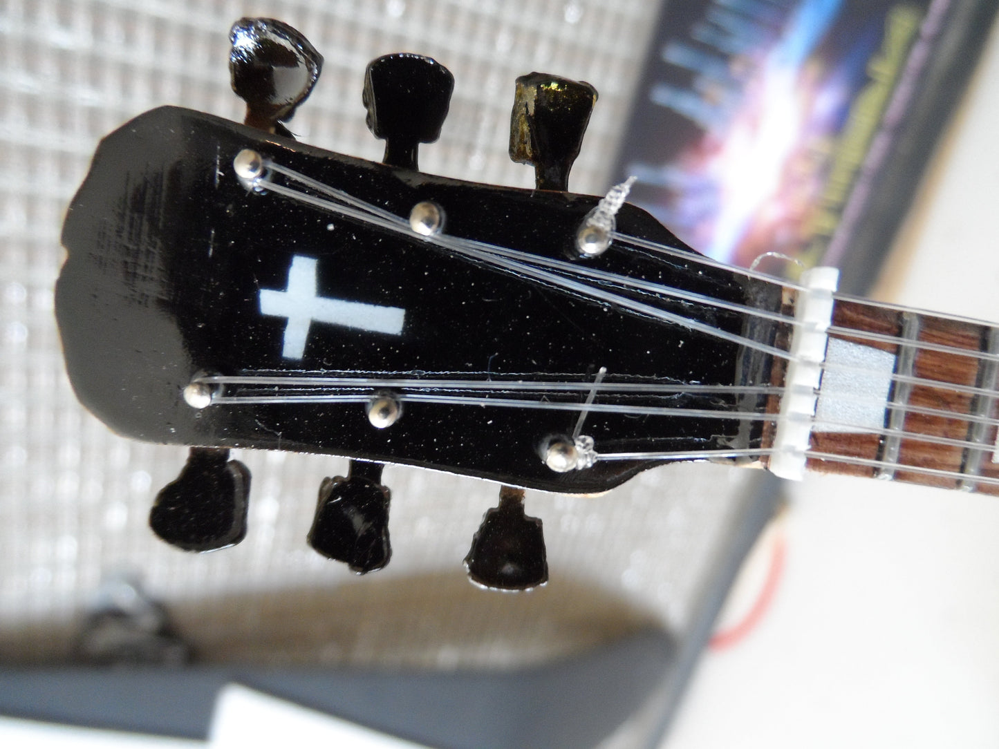 ZAKK WYLDE - Disciple  1:4 Scale Replica Guitar ~New~